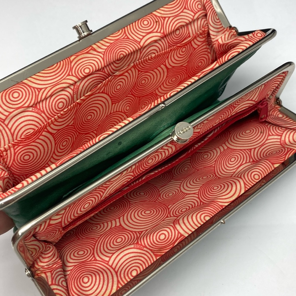 HOBO Lauren Green Bifold Leather Wallet - Picture 14 of 17